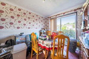 Diner- click for photo gallery